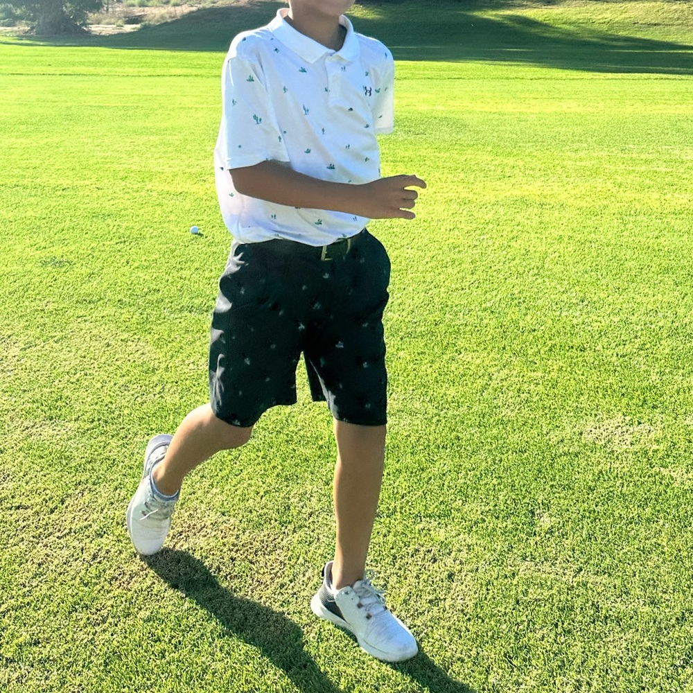 Under Armour Big Kids Junior Boys Cactus Printed Golf Shorts Sz YLG 12-14T